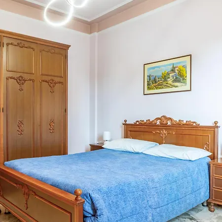 Apartamento Host4u - Luminoso E Comodo A Piedi Dal Centro E Stazione Di Imperia, Parcheggio Condominiale - Foeste